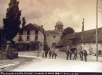 Foto : Plaza del pueblo en 1910