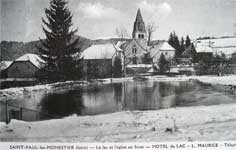 Foto : Le lac et l'église en hiver